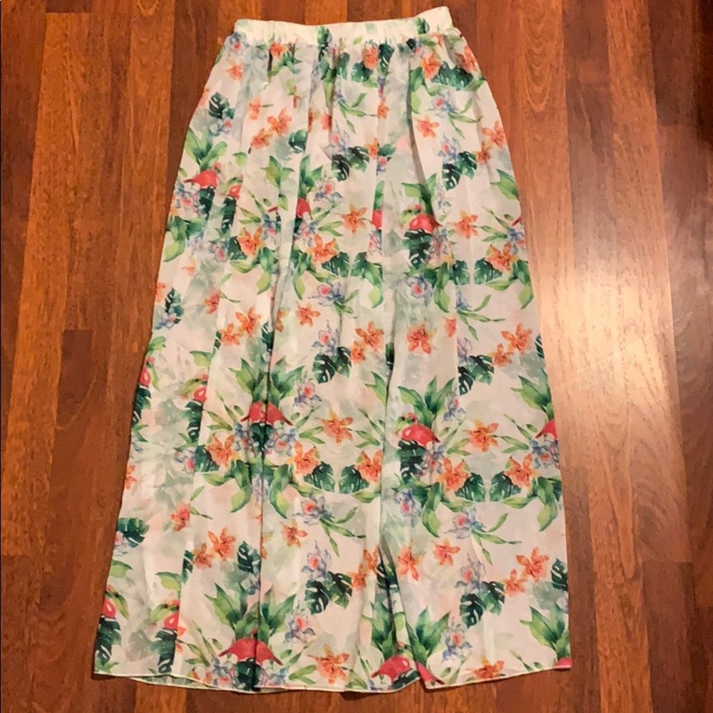 Women’s American Apparel Tropical Long skirt size M/L